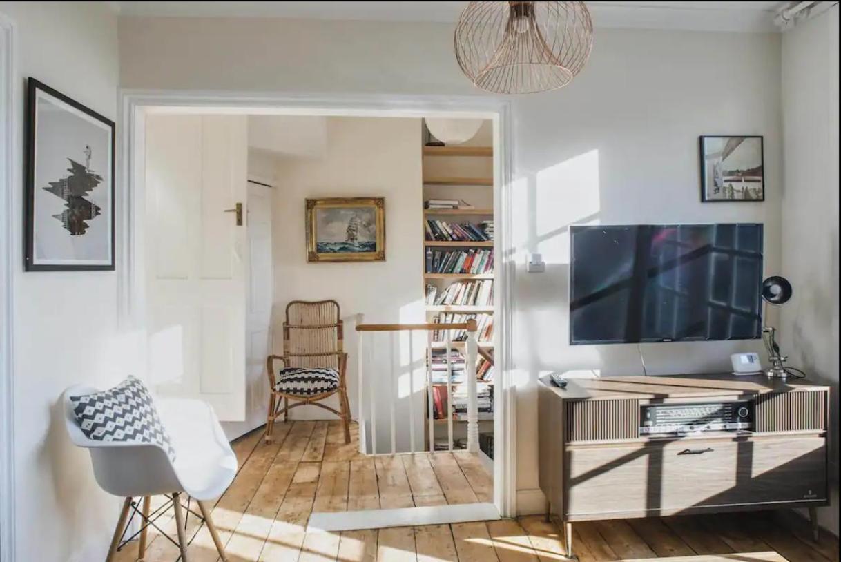 Falmouth Townhouse With Panoramic Sea View Terrace Ngoại thất bức ảnh